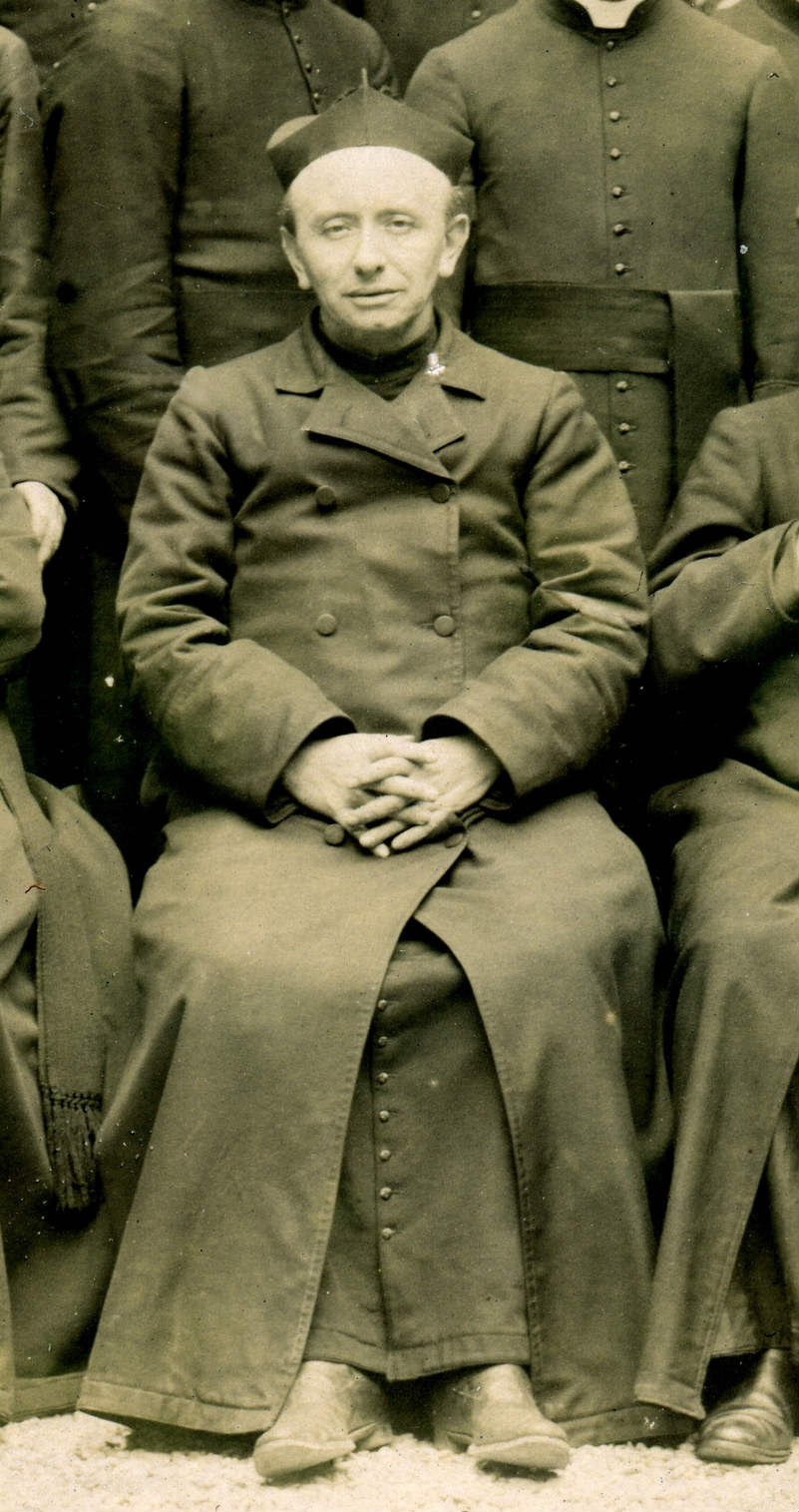 Portrait du père Anizan en 1910