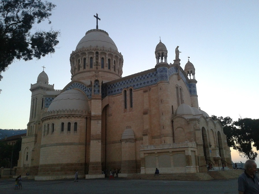 Voyage de trois semaines en Algérie avec la paroisse de Bourges en juillet 2015