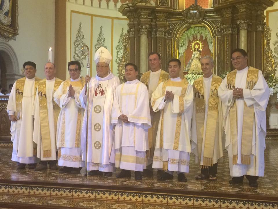 Ordination diaconale de Richard Belga fc, le 2 avril 2016, aux Philippines