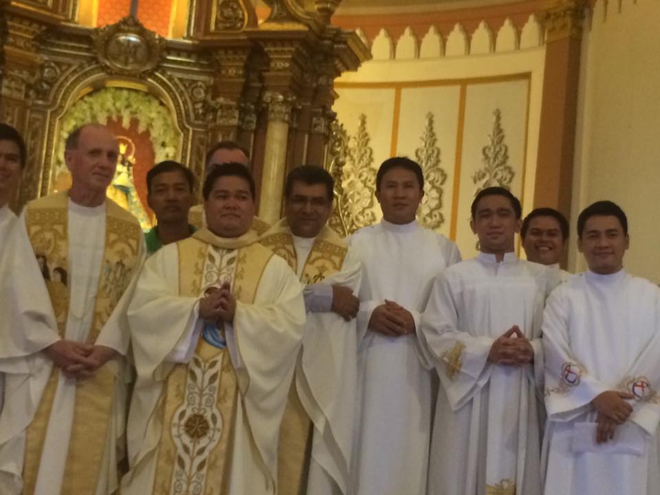 Ordination sacerdotale de Richard Belga fc, le 18 novembre 2016 aux Philippines