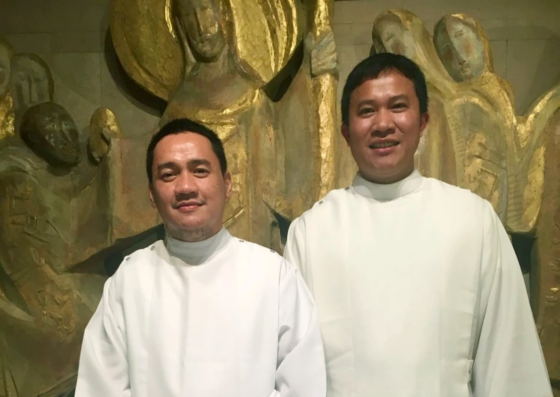 Professions perpétuelles de Jayson Abao fc et Richard Adalim fc le 25 mai 2019, à Issy-les-Moulineaux - Crédit Inmaculada Gutiérrez-Feliz