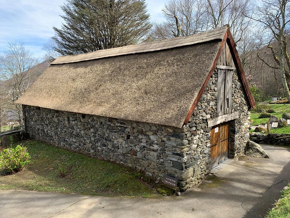 Confinement et Semaine sainte 2020 à la cité Saint Pierre à Lourdes
