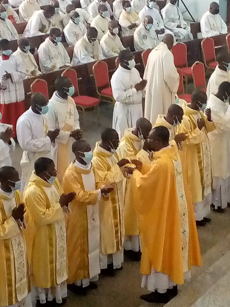 Ordination diaconale de Wilfried Tche, le 26 juin 2021, à Abidjan, crédit Les Fils de la Charité