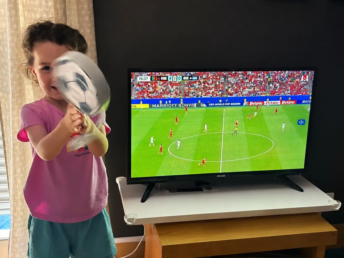 La Coupe du monde du foot du 11 juin au 19 juillet 2026 a fait battre les cœurs de tous les âges et de toutes origines - Crédit Florence Krasowski